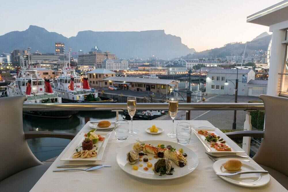 Baia Seafood Restaurant - Captivating Views and Great Flavours