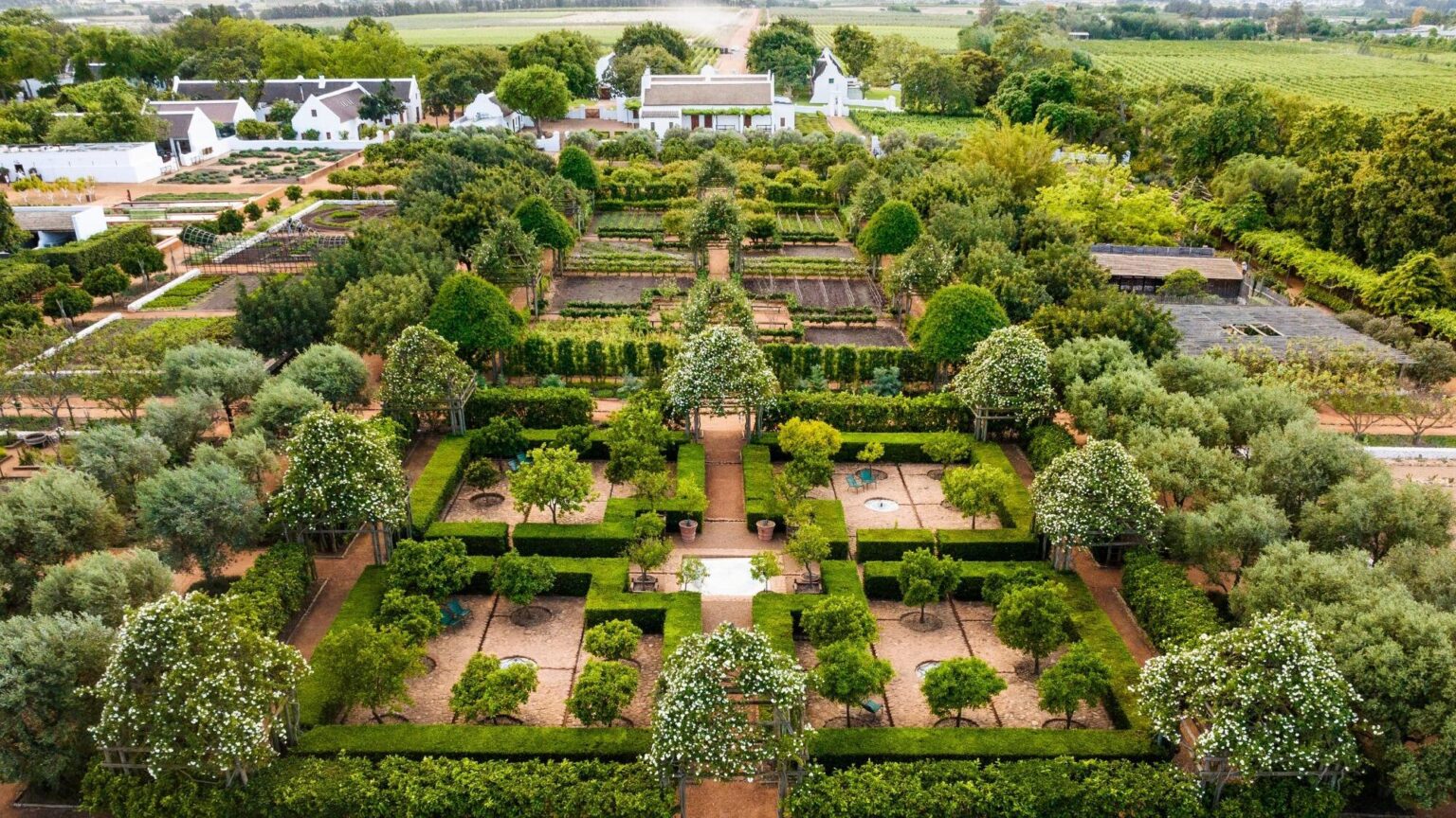 Babylonstoren Calendar 2025 